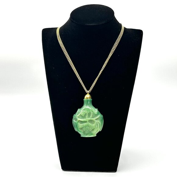 Vintage 1960s Kenneth Jay Lane Faux Jade Bottle Pendant w/2-Strand Necklace  EUC - Picture 2 of 9